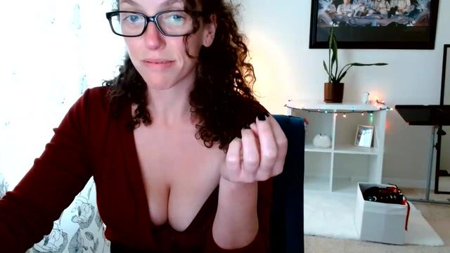 Gallery image thumbnail from Sarah_Stark's myfreecams stream on, 01/25/2023, 18:05 image 20 of 20