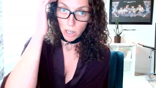 Gallery image thumbnail from Sarah_Stark's myfreecams stream on, 01/28/2023, 16:23 image 13 of 20