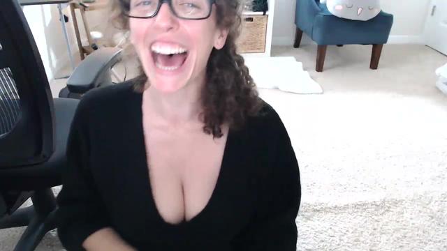 Gallery image thumbnail from Sarah_Stark's myfreecams stream on, 03/26/2024, 15:06 image 13 of 20