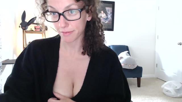 Gallery image thumbnail from Sarah_Stark's myfreecams stream on, 03/26/2024, 15:06 image 4 of 20