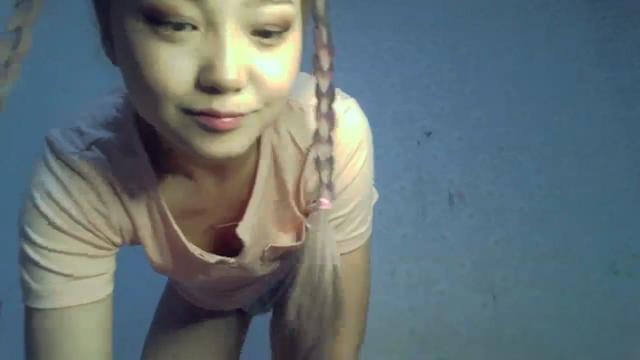 Gallery image thumbnail from School_Babe's myfreecams stream on, 03/13/2024, 10:42 image 4 of 20