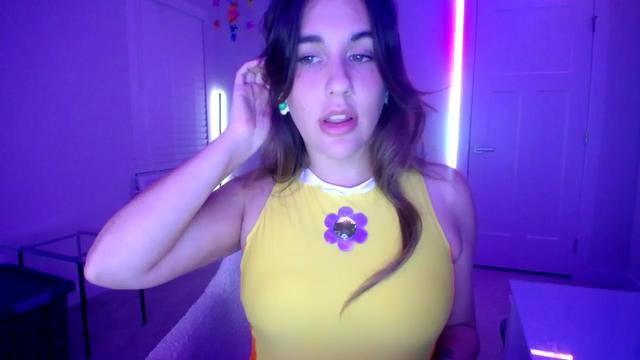 Gallery image thumbnail from Scout's myfreecams stream on, 10/29/2023, 04:51 image 3 of 20