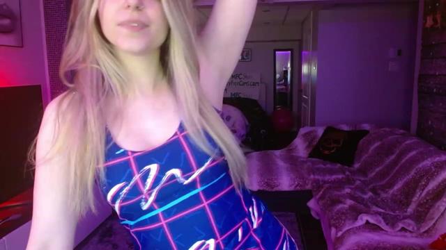 Gallery image thumbnail from Serafina's myfreecams stream on, 02/11/2024, 04:23 image 10 of 20