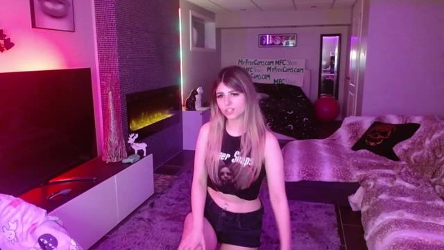 Gallery image thumbnail from Serafina's myfreecams stream on, 02/13/2024, 02:36 image 5 of 20
