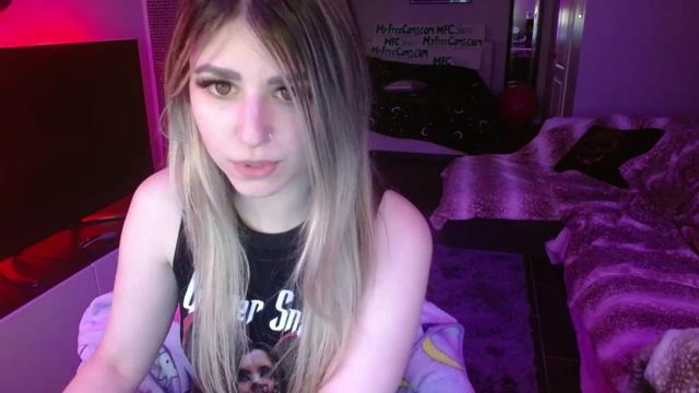 Gallery image thumbnail from Serafina's myfreecams stream on, 02/13/2024, 02:36 image 10 of 20
