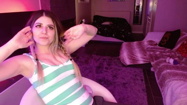 Gallery image thumbnail from Serafina's myfreecams stream on, 03/18/2024, 04:25 image 11 of 20
