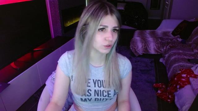 Gallery image thumbnail from Serafina's myfreecams stream on, 03/23/2024, 04:54 image 5 of 20