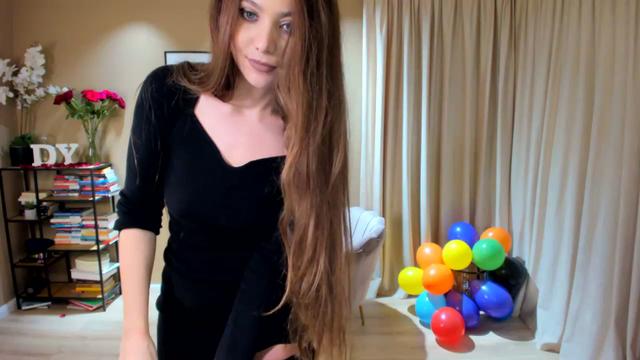 Gallery image thumbnail from SerenDYpity's myfreecams stream on, 02/21/2023, 01:09 image 15 of 20