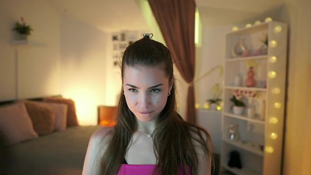 Gallery image thumbnail from Shy_jane's myfreecams stream on, 05/07/2023, 14:25 image 5 of 20