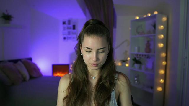 Gallery image thumbnail from Shy_jane's myfreecams stream on, 05/15/2023, 15:57 image 7 of 20