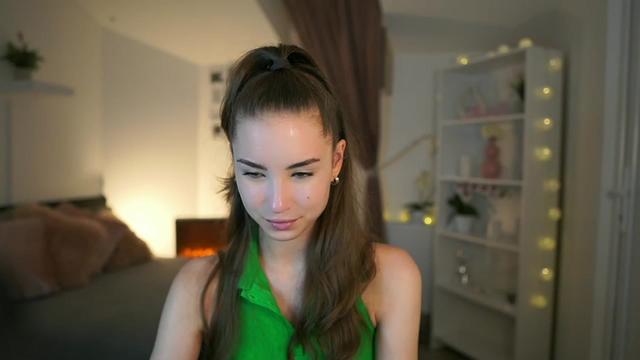 Gallery image thumbnail from Shy_jane's myfreecams stream on, 05/25/2023, 14:49 image 9 of 20