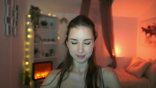 Gallery image thumbnail from Shy_jane's myfreecams stream on, 02/08/2024, 17:53 image 11 of 20