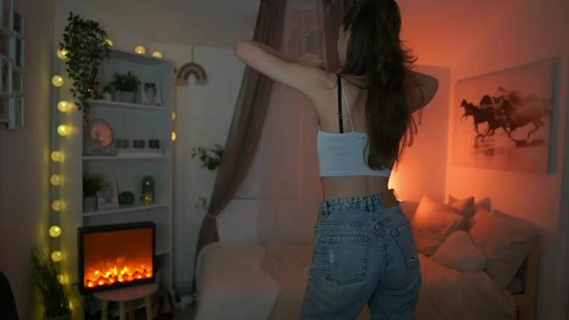 Gallery image thumbnail from Shy_jane's myfreecams stream on, 04/18/2024, 13:07 image 8 of 20