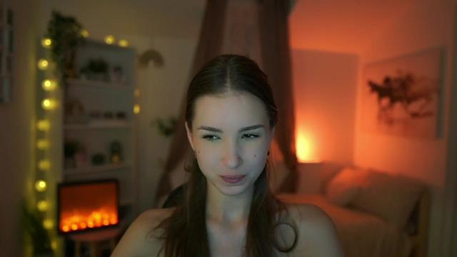 Gallery image thumbnail from Shy_jane's myfreecams stream on, 04/21/2024, 10:49 image 6 of 20