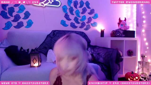 Gallery image thumbnail from SpoopyBish's myfreecams stream on, 10/07/2023, 03:05 image 2 of 20
