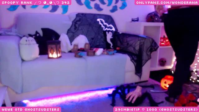 Gallery image thumbnail from SpoopyBish's myfreecams stream on, 10/23/2023, 03:39 image 19 of 20