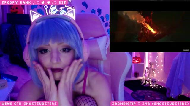 Gallery image thumbnail from SpoopyBish's myfreecams stream on, 10/30/2023, 03:02 image 17 of 20
