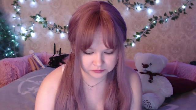 Gallery image thumbnail from Sugar_Cheeks's myfreecams stream on, 12/13/2023, 22:54 image 7 of 20