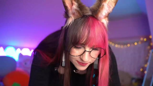 Gallery image thumbnail from SugaryBunny's myfreecams stream on, 02/01/2023, 01:31 image 14 of 20