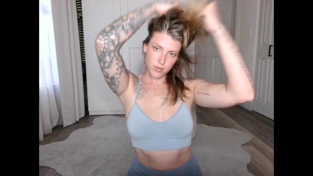 Gallery image thumbnail from Sunnyy_Dazee's myfreecams stream on, 05/31/2023, 24:23 image 5 of 20