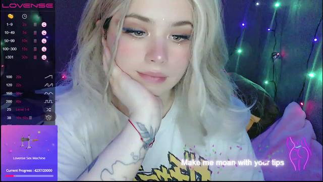 Gallery image thumbnail from SweetyTity's myfreecams stream on, 06/12/2023, 14:02 image 10 of 20