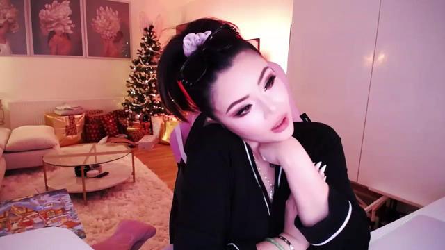 Gallery image thumbnail from SwtSunny's myfreecams stream on, 12/08/2022, 24:02 image 3 of 20