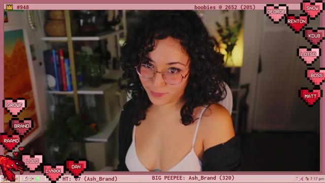 Gallery image thumbnail from TERRA's myfreecams stream on, 02/15/2023, 22:25 image 13 of 20