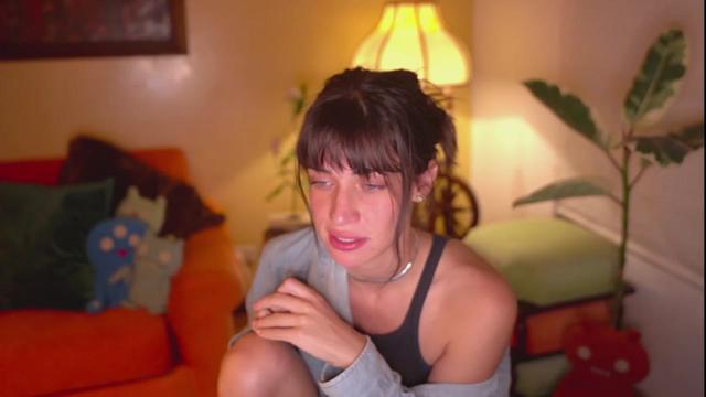 Gallery image thumbnail from TheFriendZone's myfreecams stream on, 11/15/2023, 02:51 image 8 of 20