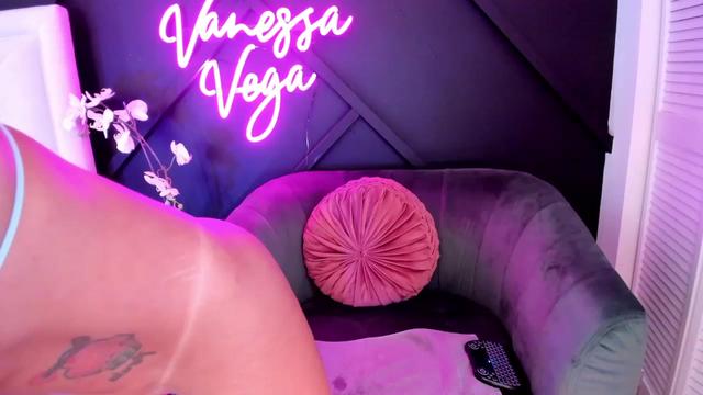 Gallery image thumbnail from Vanessa_Vega's myfreecams stream on, 04/30/2023, 23:37 image 11 of 20