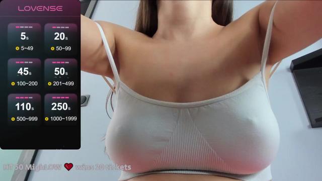 Gallery image thumbnail from WoWImmA's myfreecams stream on, 03/31/2024, 17:00 image 2 of 20