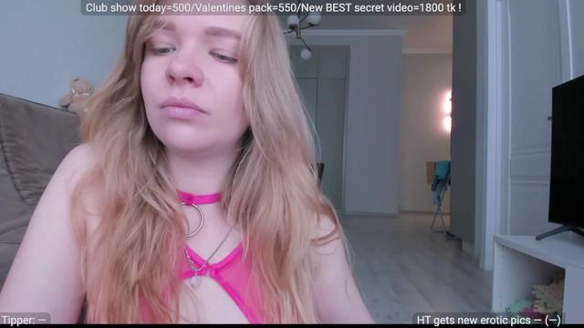 Gallery image thumbnail from WonderMama's myfreecams stream on, 02/22/2023, 09:41 image 3 of 20