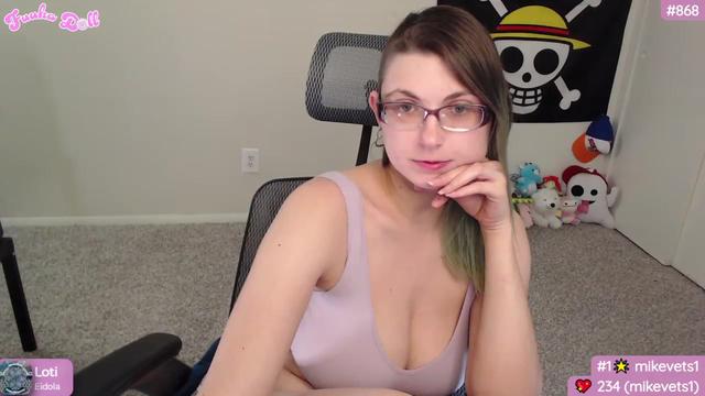 Gallery image thumbnail from XFuukaX's myfreecams stream on, 12/04/2023, 20:10 image 16 of 20
