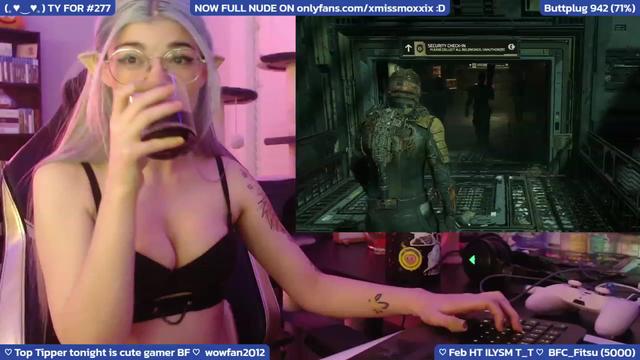 Gallery image thumbnail from XMissMoxxiX's myfreecams stream on, 02/24/2023, 07:56 image 6 of 20