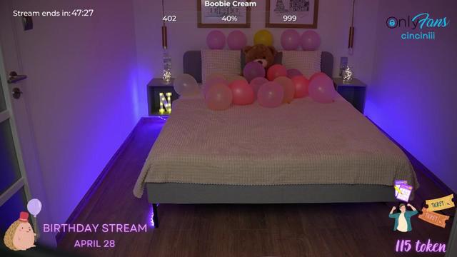 Gallery image thumbnail from cinnabellee's myfreecams stream on, 04/22/2024, 20:56 image 18 of 20