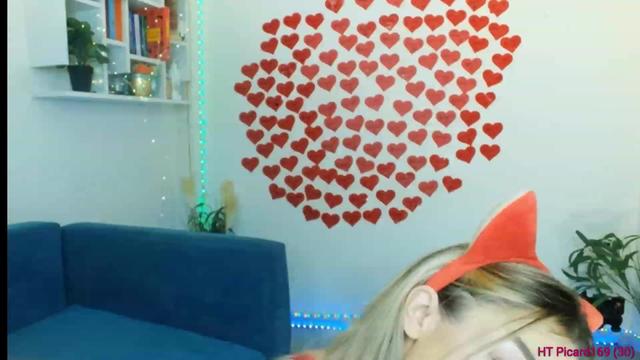 Gallery image thumbnail from elissa25_'s myfreecams stream on, 02/14/2024, 02:04 image 14 of 20