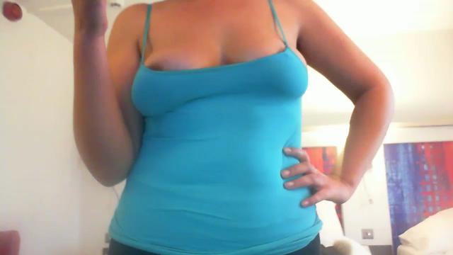 Gallery image thumbnail from hayley_london's myfreecams stream on, 12/01/2022, 13:12 image 13 of 20