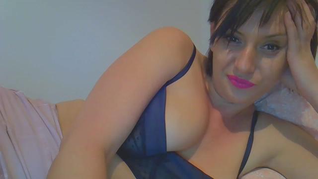 Gallery image thumbnail from hayley_london's myfreecams stream on, 05/31/2023, 11:52 image 2 of 20