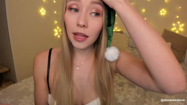 Gallery image thumbnail from pristine_edge's myfreecams stream on, 12/27/2023, 24:28 image 17 of 20