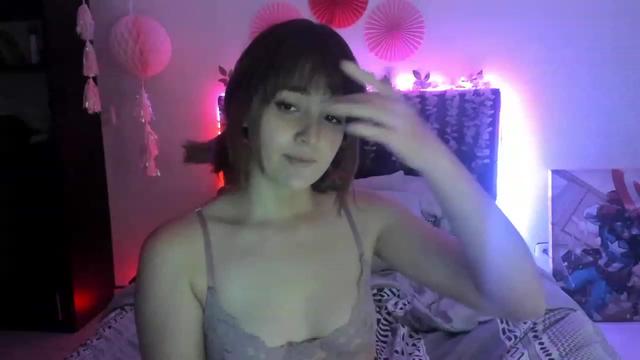 Gallery image thumbnail from sofi_garcia_'s myfreecams stream on, 01/28/2024, 07:08 image 14 of 20