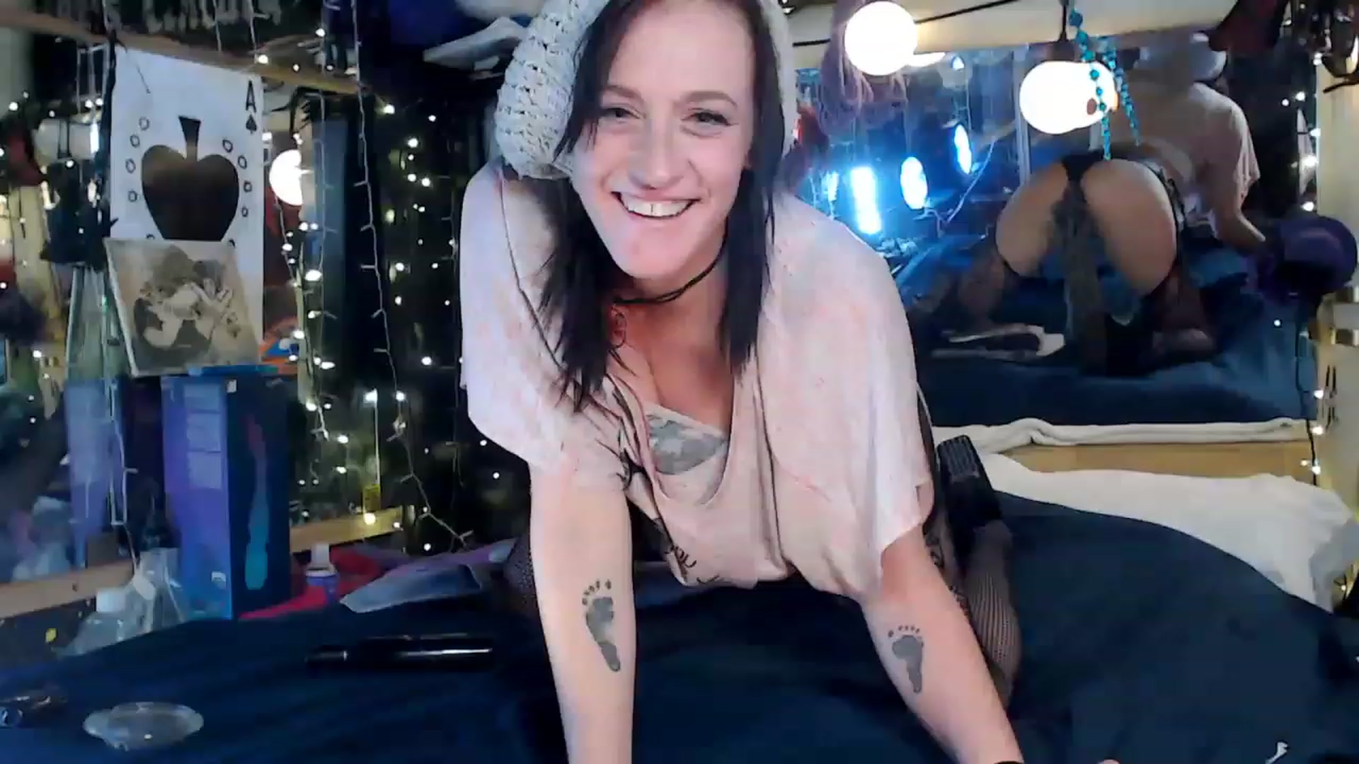 Gallery image thumbnail from A2SlapSquirt's myfreecams stream on, 12/29/2022, 08:43 image 12 of 20