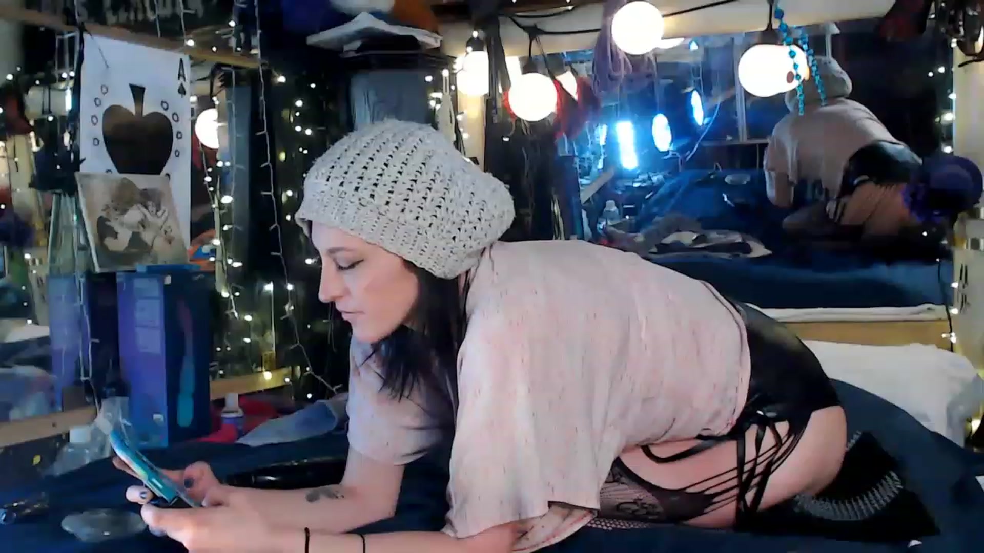 Gallery image thumbnail from A2SlapSquirt's myfreecams stream on, 12/29/2022, 08:43 image 20 of 20