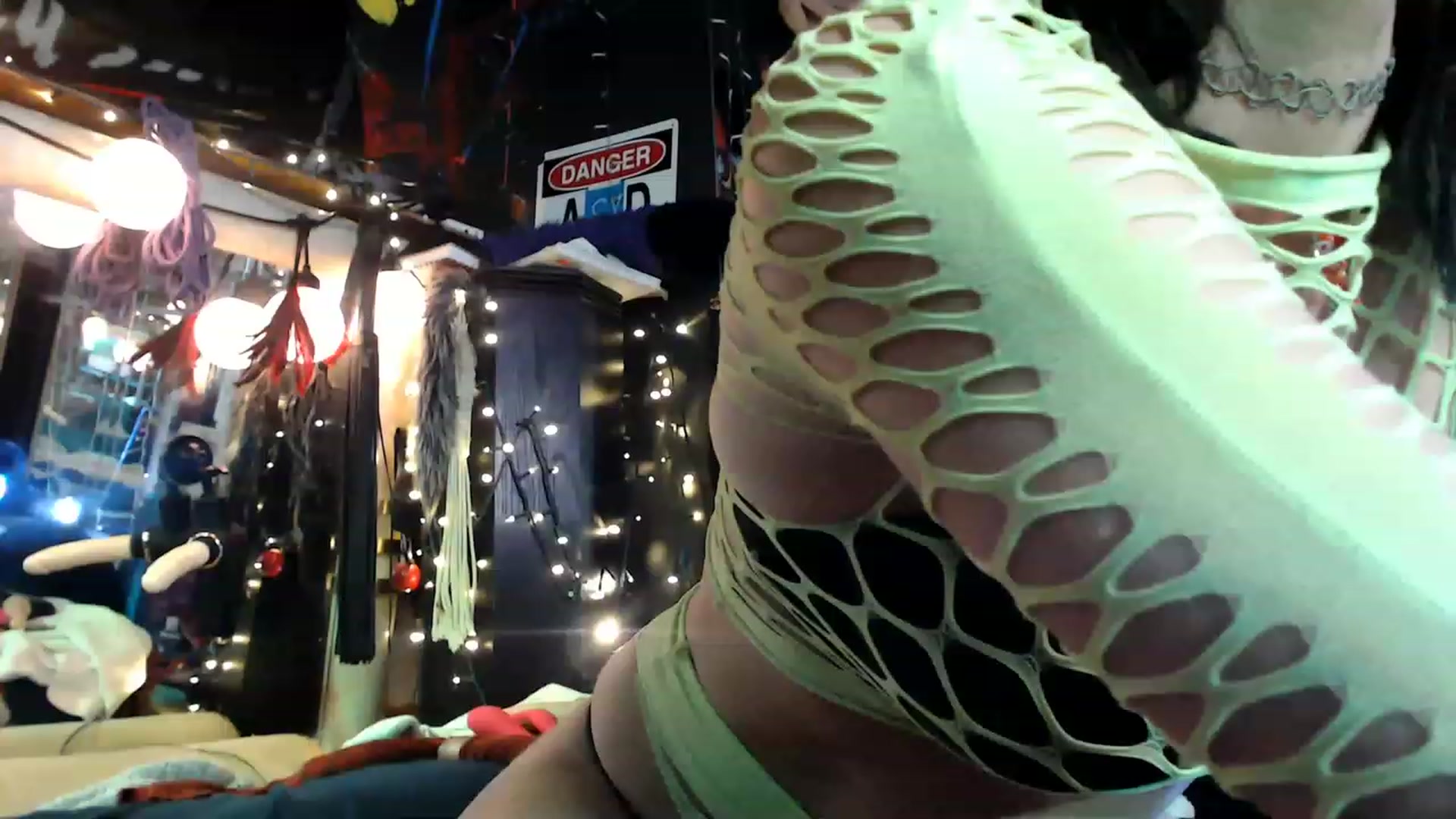 Gallery image thumbnail from A2SlapSquirt's myfreecams stream on, 12/30/2022, 14:54 image 15 of 20
