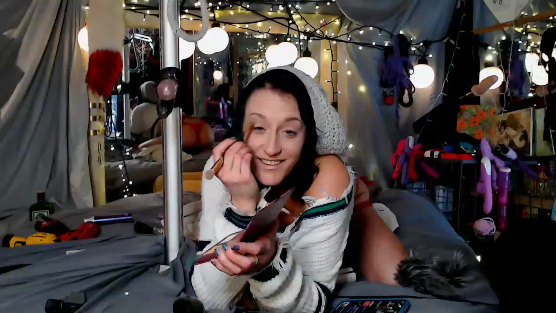 Gallery image thumbnail from A2SlapSquirt's myfreecams stream on, 01/17/2023, 11:36 image 7 of 20