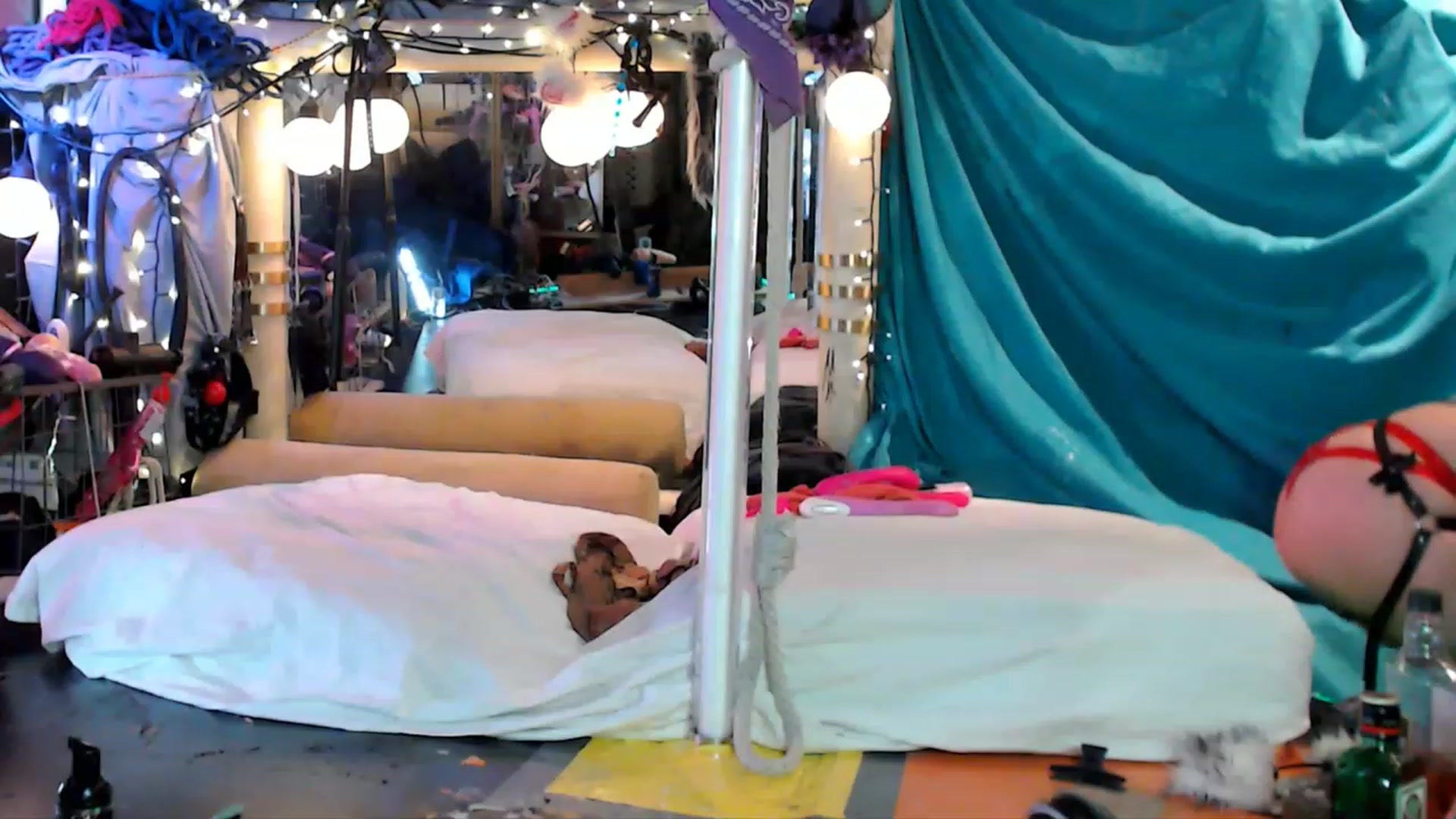 Gallery image thumbnail from A2SlapSquirt's myfreecams stream on, 03/08/2023, 10:01 image 8 of 20