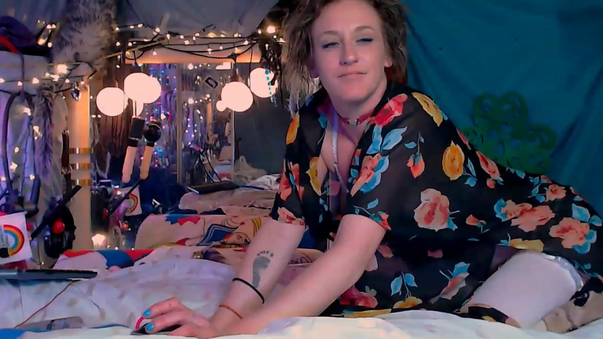 Gallery image thumbnail from A2SlapSquirt's myfreecams stream on, 03/20/2023, 07:42 image 7 of 20