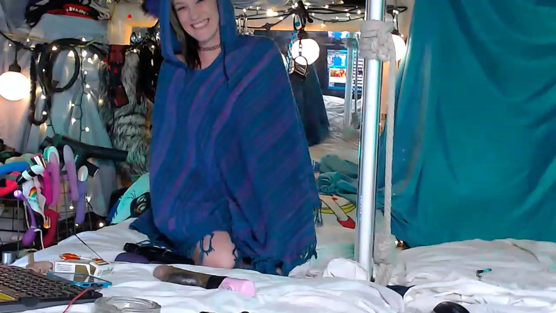 Gallery image thumbnail from A2SlapSquirt's myfreecams stream on, 04/02/2023, 09:49 image 9 of 20