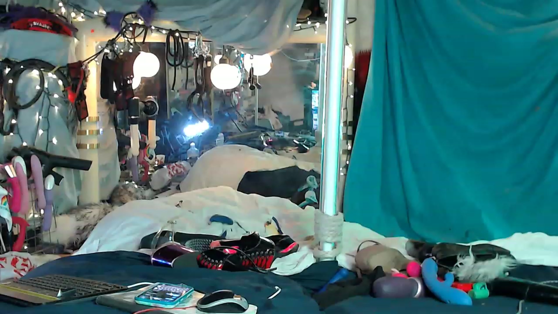 Gallery image thumbnail from A2SlapSquirt's myfreecams stream on, 04/05/2023, 09:34 image 8 of 20