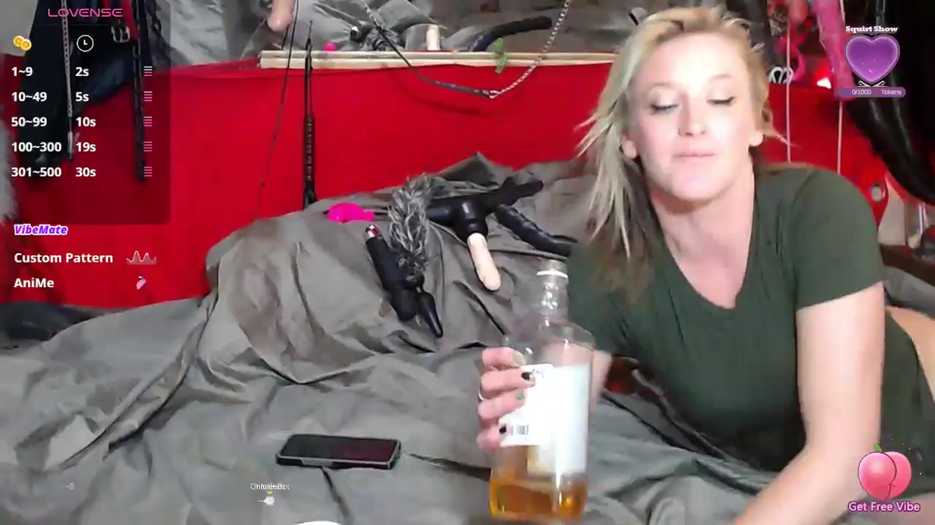 Gallery image thumbnail from A2SlapSquirt's myfreecams stream on, 12/19/2024, 09:19 image 19 of 20