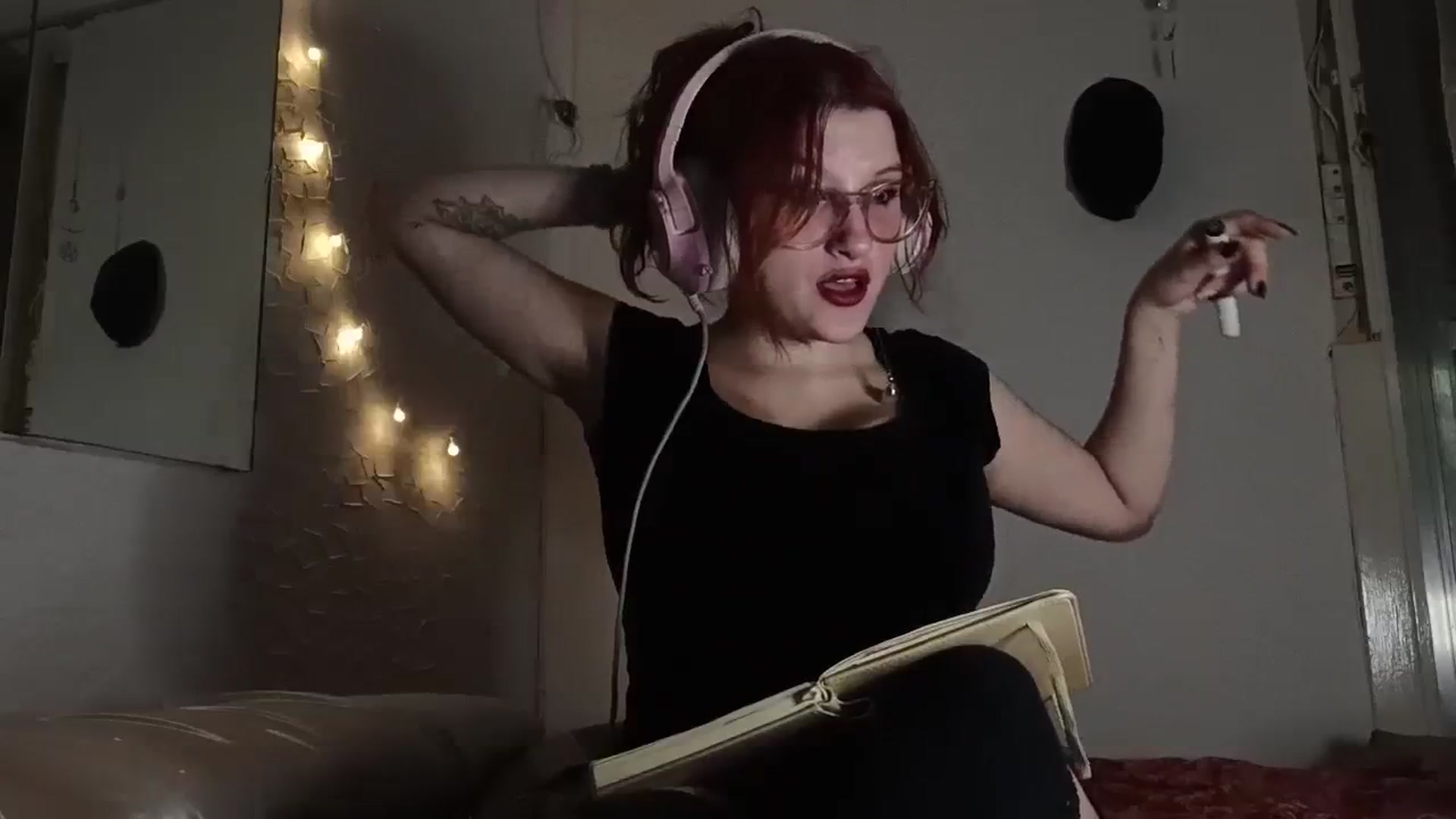 Gallery image thumbnail from AAAAAAAAAAHHH's myfreecams stream on, 03/13/2024, 05:54 image 18 of 20