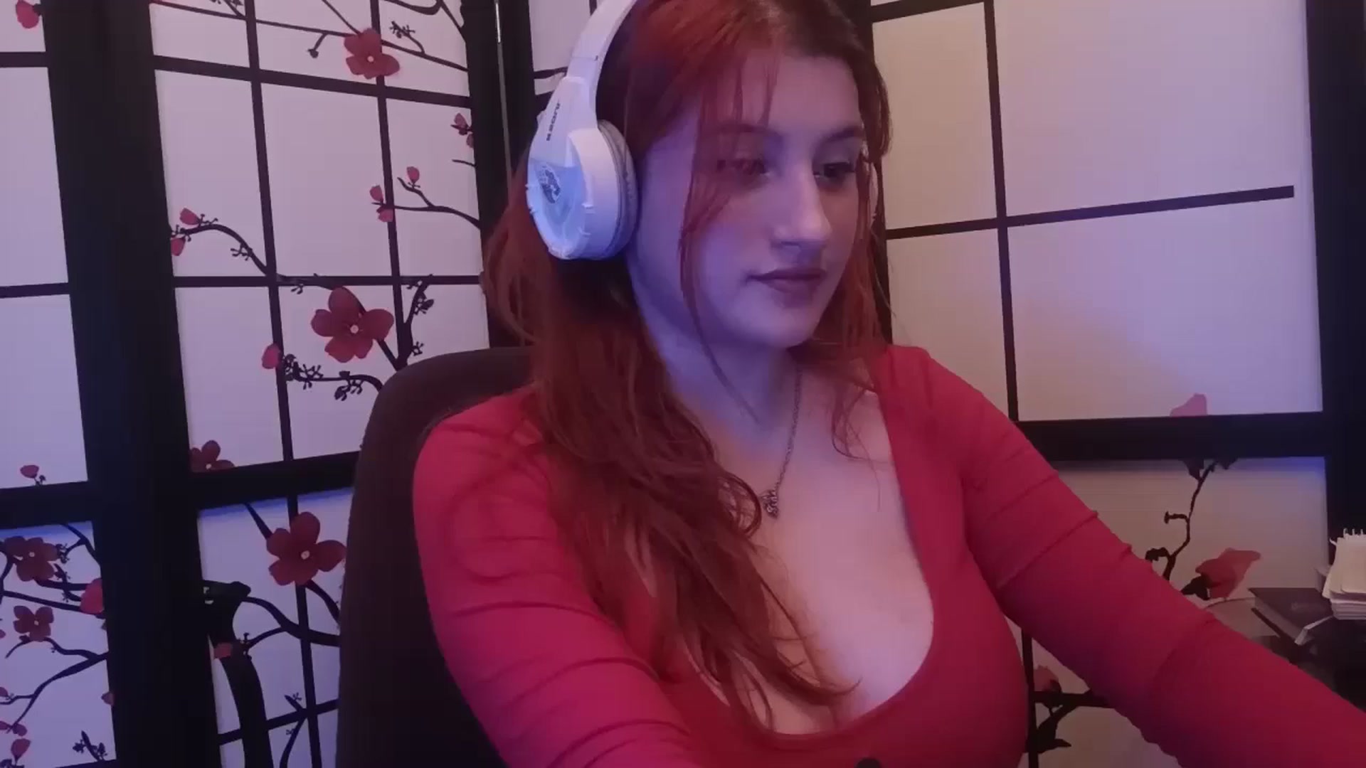 Gallery image thumbnail from AAAAAAAAAAHHH's myfreecams stream on, 04/21/2024, 08:24 image 20 of 20